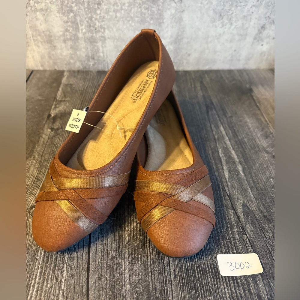 Harborsides Brown ballet flats in size 7 wide